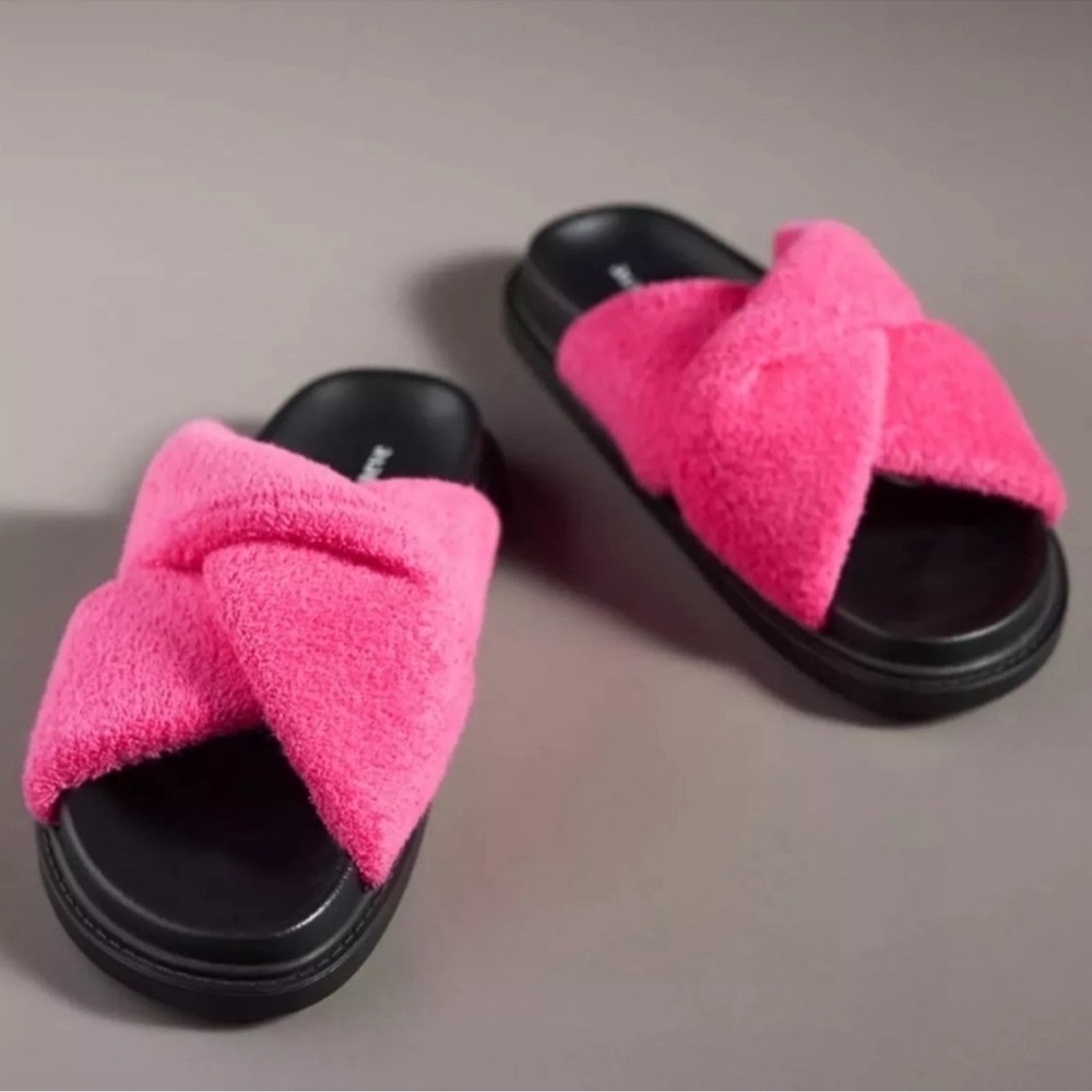 New Anthropologie Maeve Women's Vibrant Hot Pink Terry Power Slides Size 8